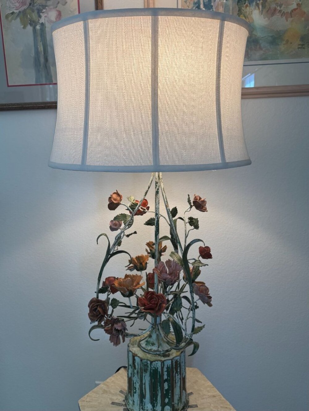 Vintage Italian Hollywood Regency Iron Tole Metal Flower Table Lamp ~ RARE